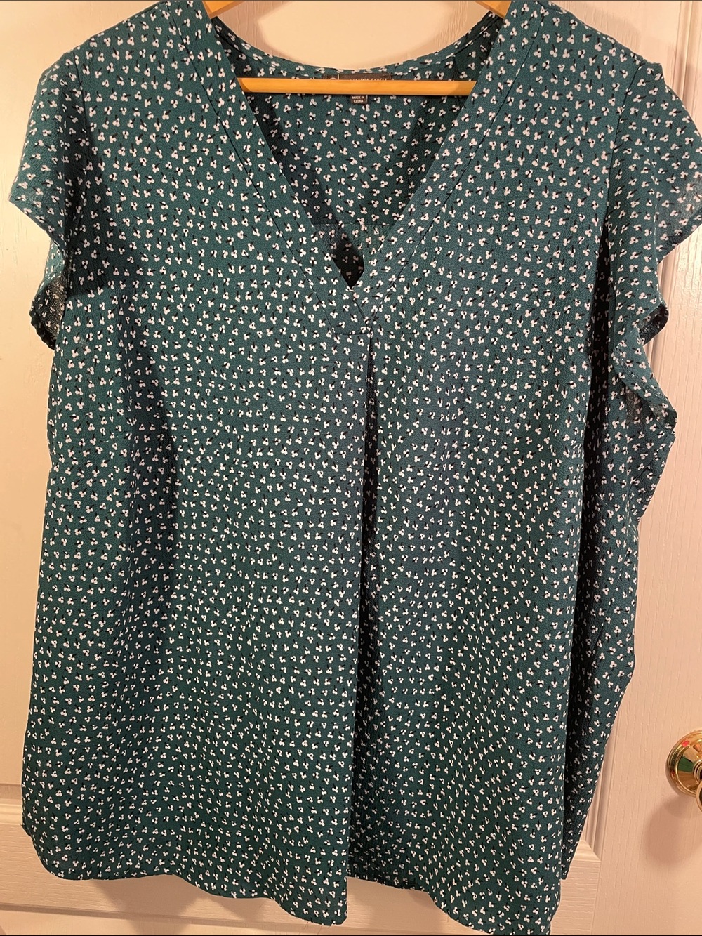 Adrianna Papell Teal Green V-Neck Cap Sleeve Blouse